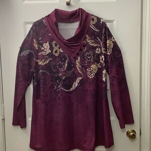 Floral Burgundy Women's Tunic Top